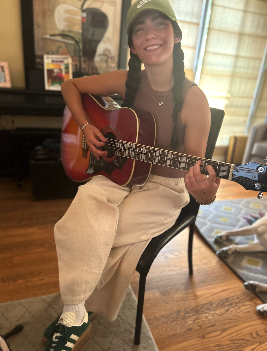 Guitar student Molly at Matt Rosenfeld's Atwater Village studio